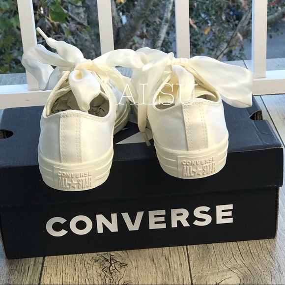 Converse Ctas Big Eyelets OX Egret W AUTHENTIC - Picture 5 of 8